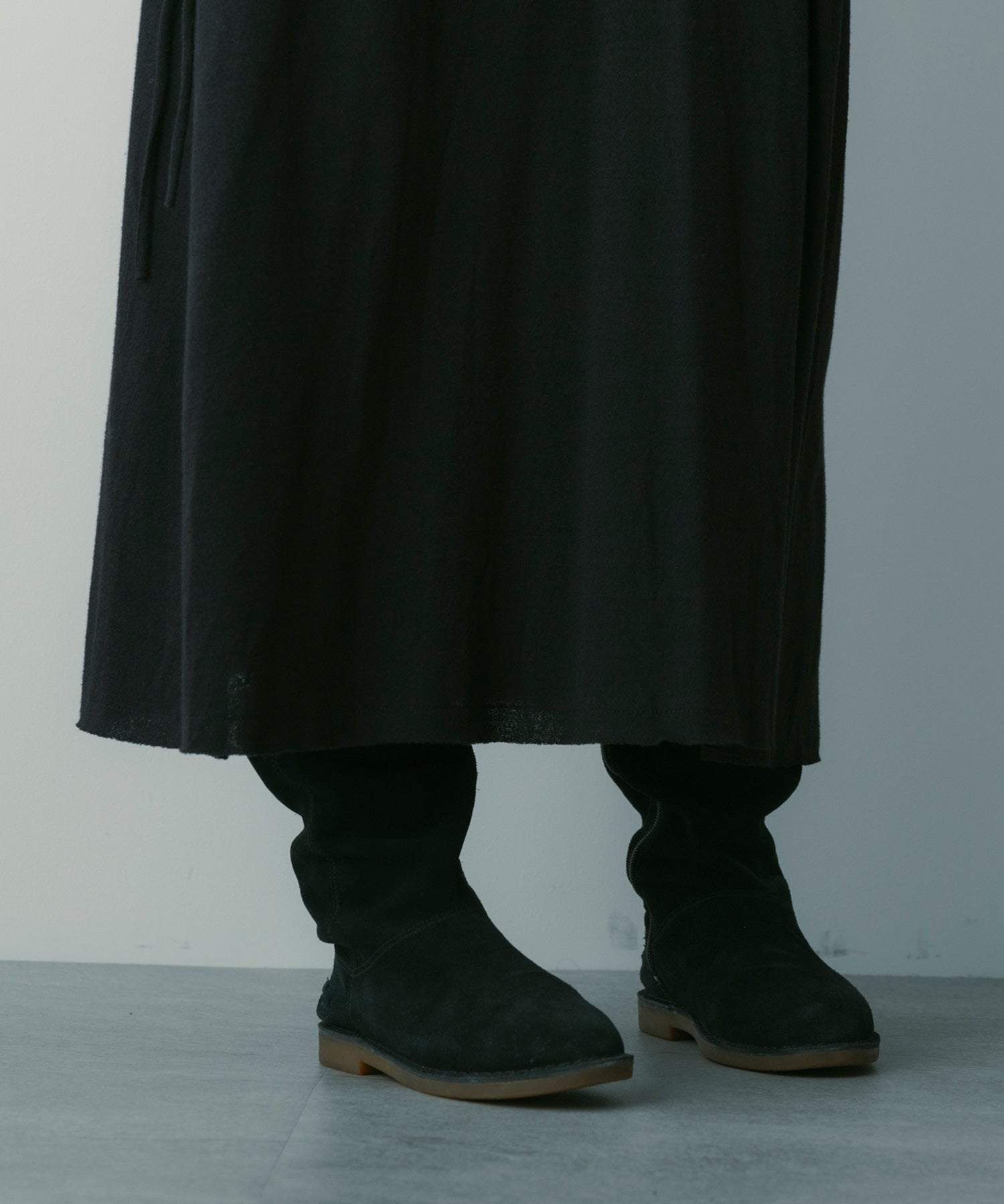 ドローストリングロングスカート